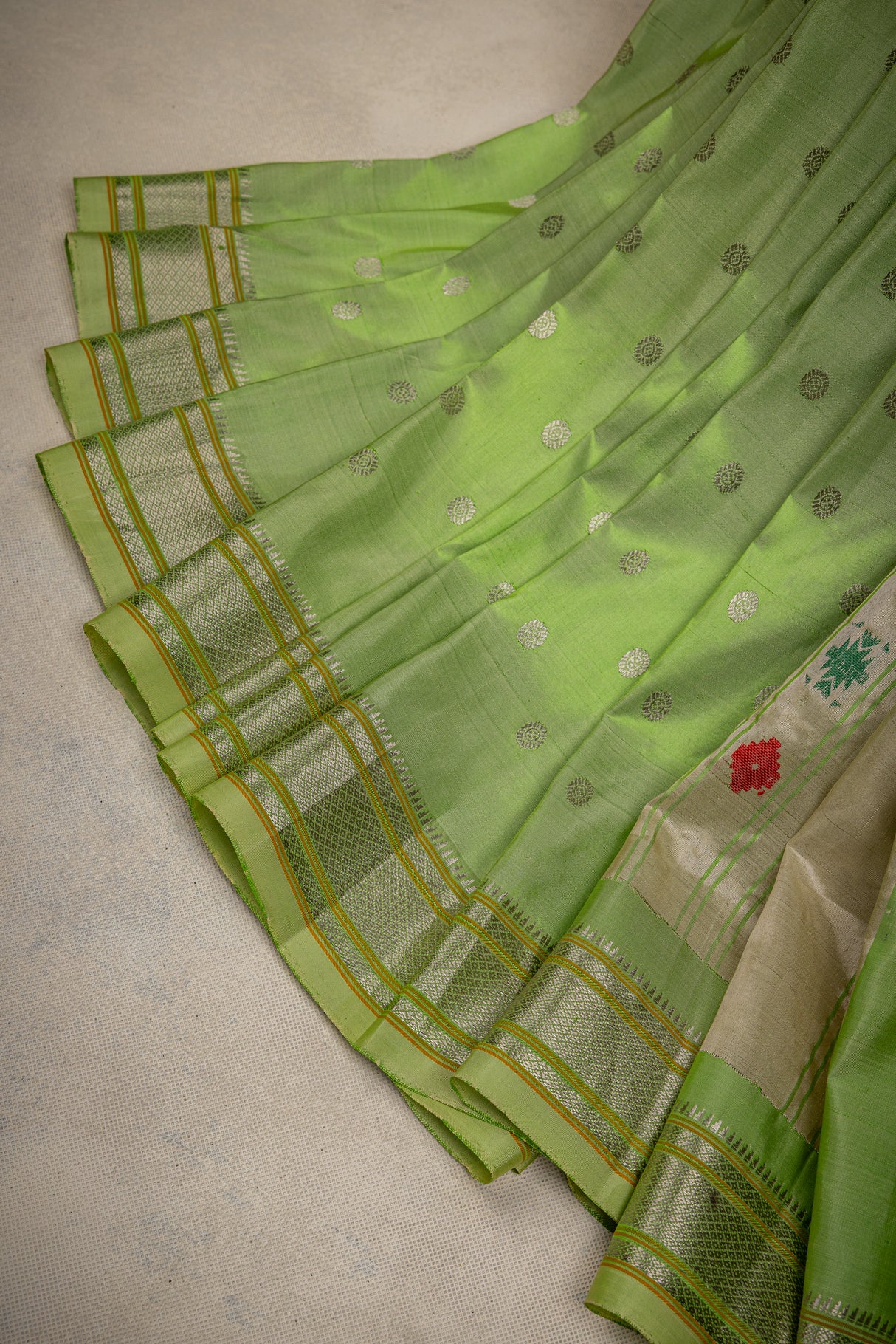 Maharani Kalanjali Pastel shade Silver Zari