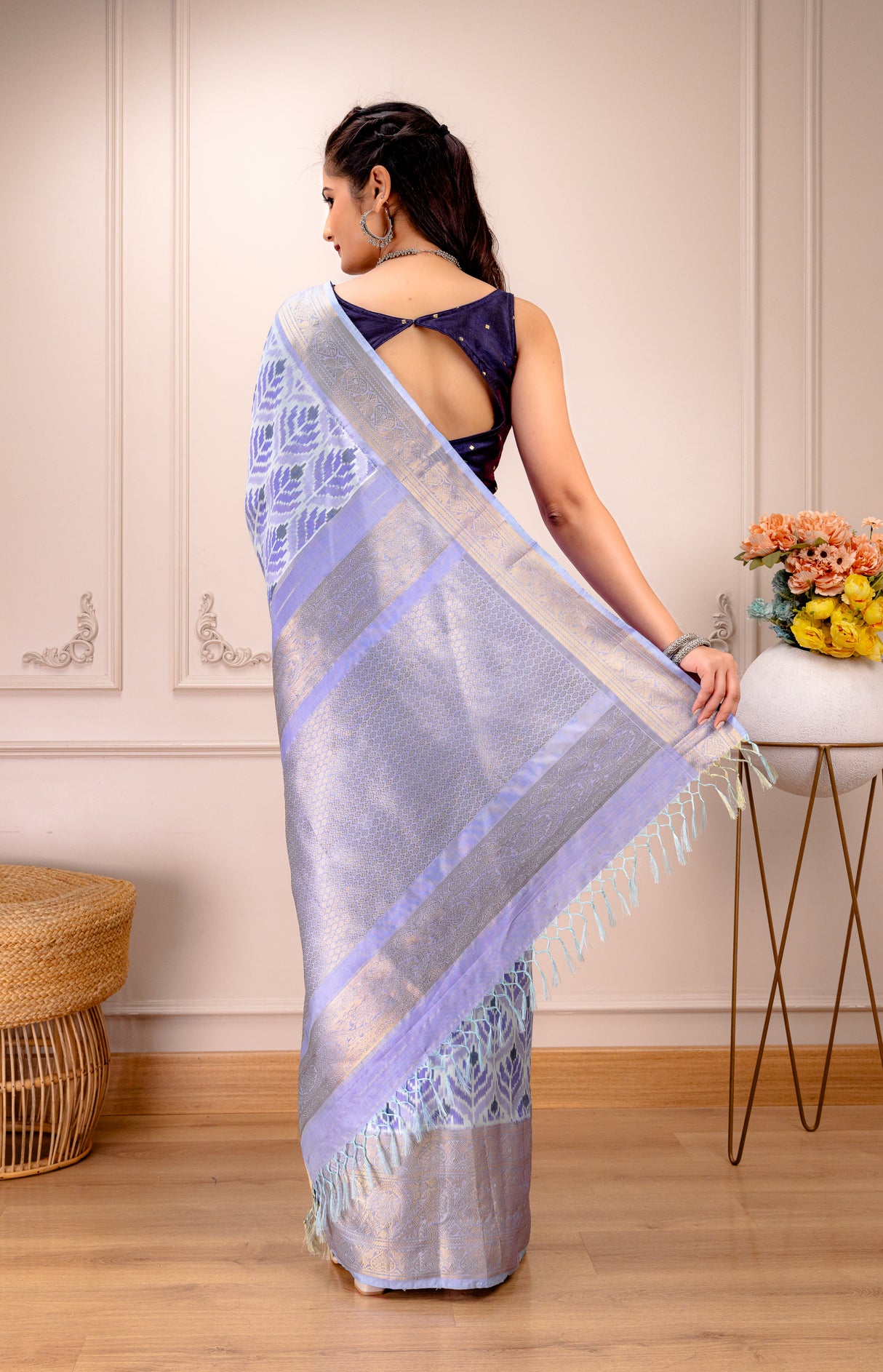 Ikkat Kanchipuram Kusion Handloom Pure Silk with Pre-Stitched Blouse