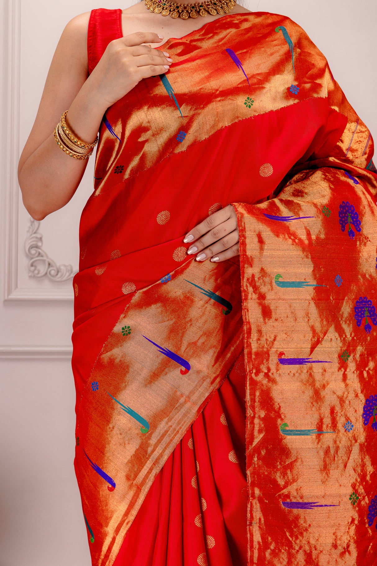 Exclusive Gadwal Paithani FUSION Handloom Pure Silk Red