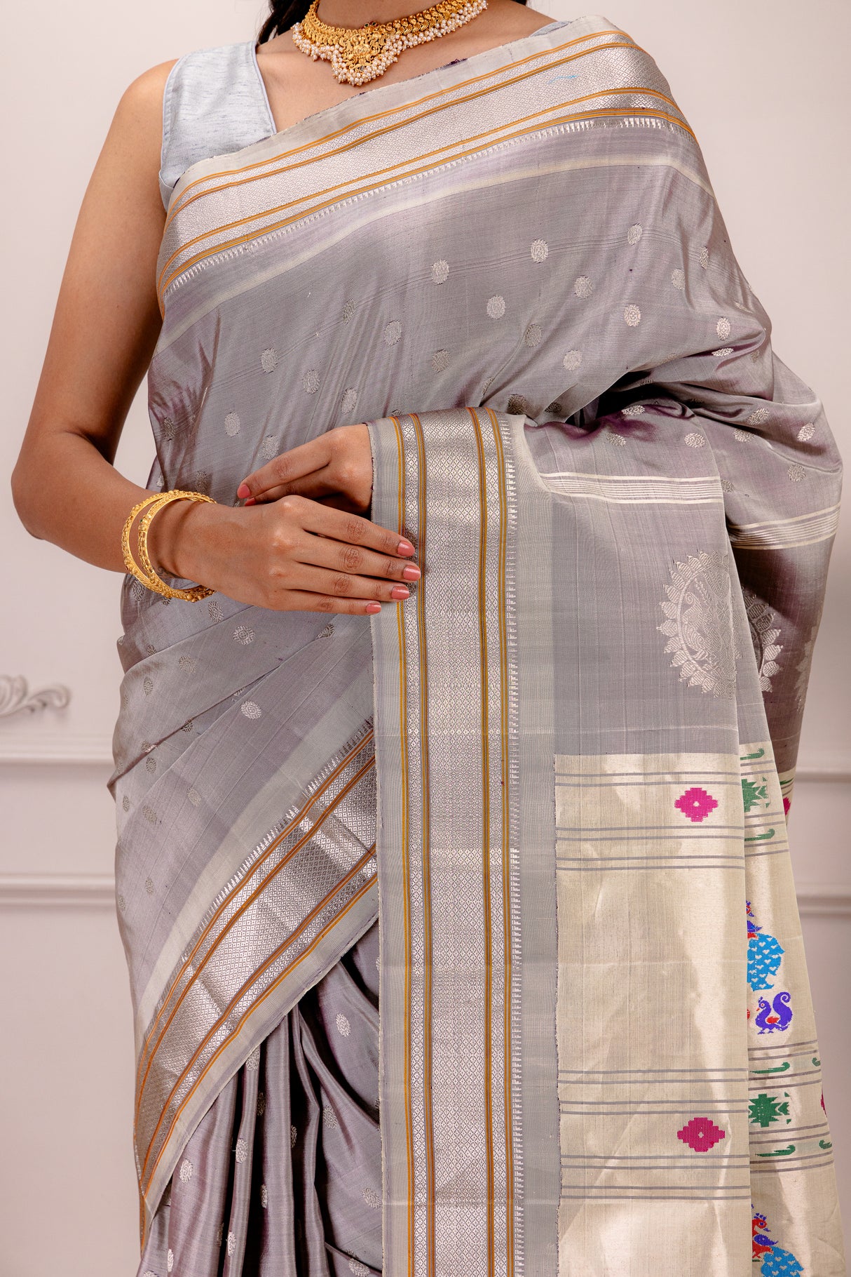 Maharani Kalanjali Paithani Pastel Shade (Mauve grey mix)  Silver Zari Handloom Pure Silk