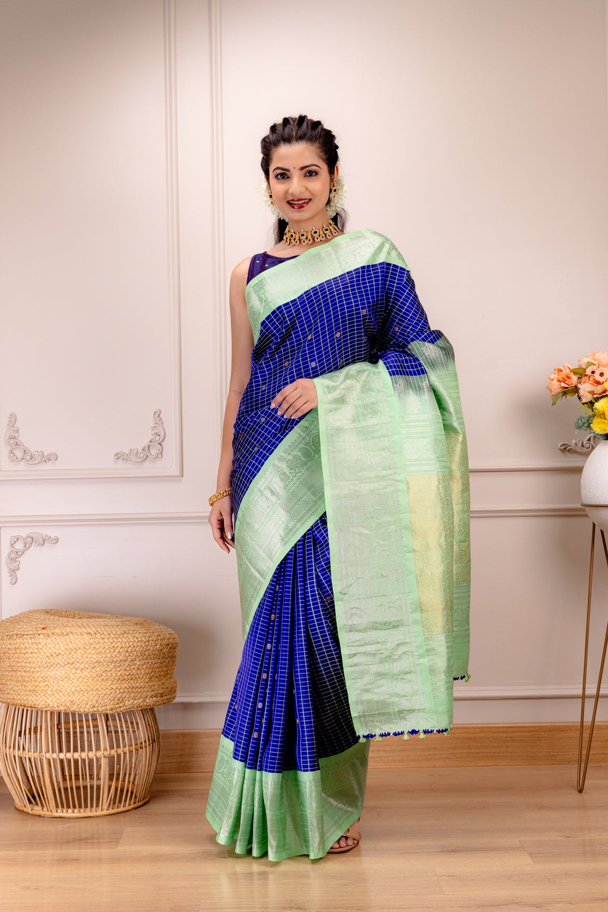 Gadwal Handloom Pure Silk With Pre-Stitched Blouse