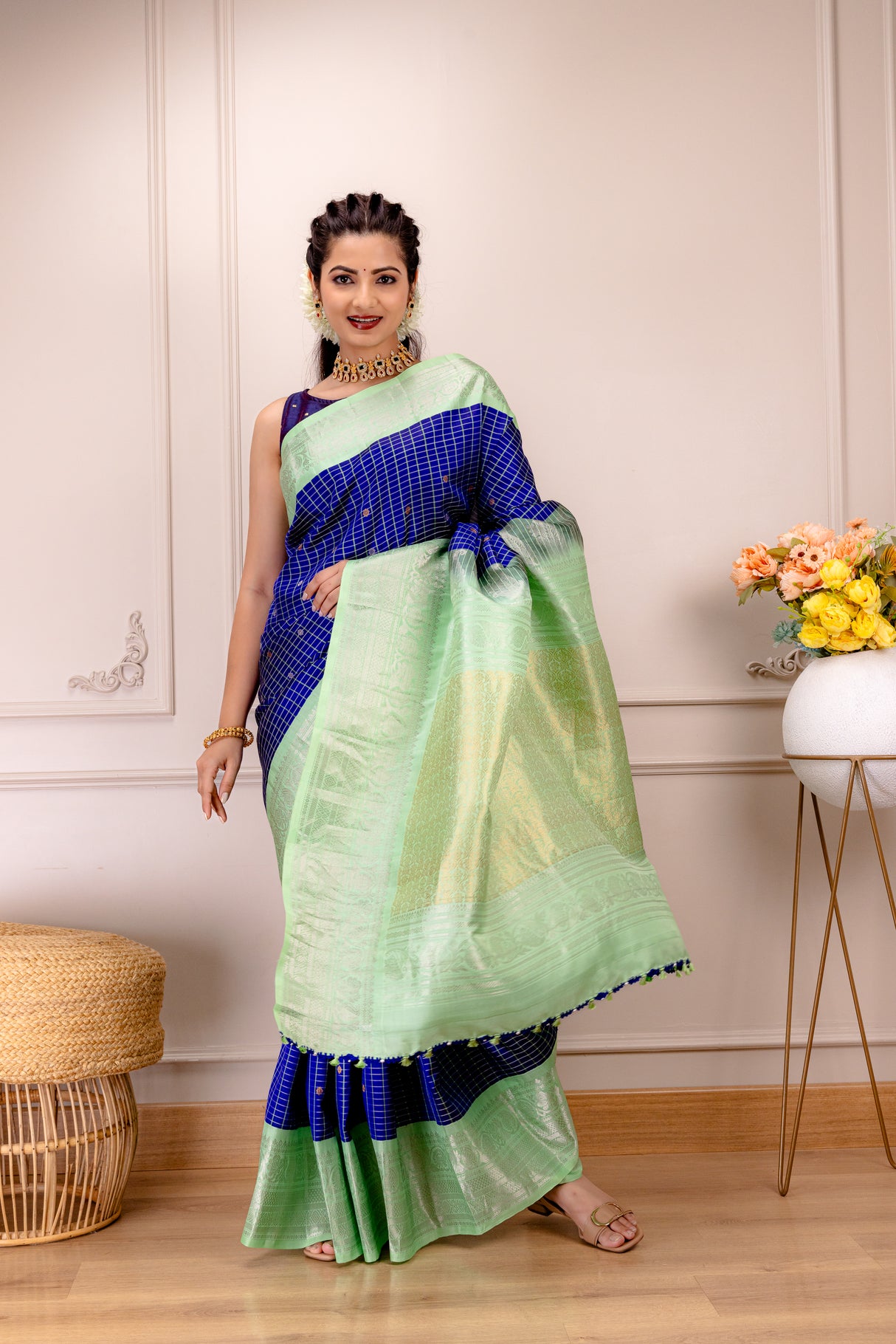 Gadwal Handloom Pure Silk With Pre-Stitched Blouse