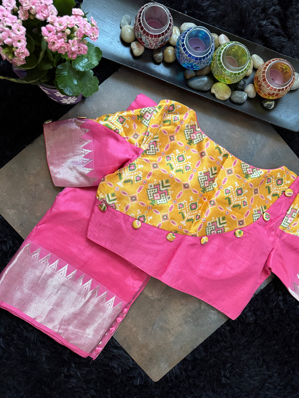 Bubblegum Pink Mangalgiri Pattu