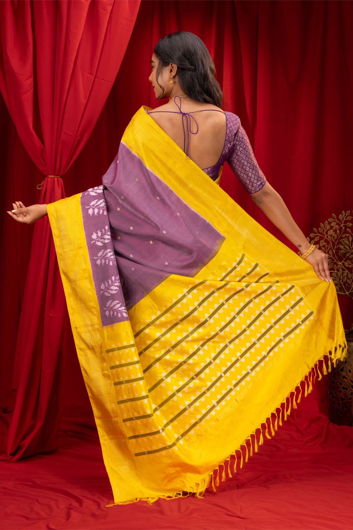 Gadwal Handloom Pure Silk Saree