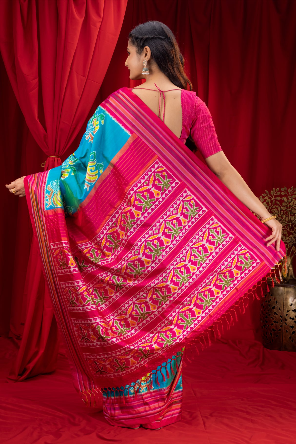 Gadwal Handloom Pure Silk Saree