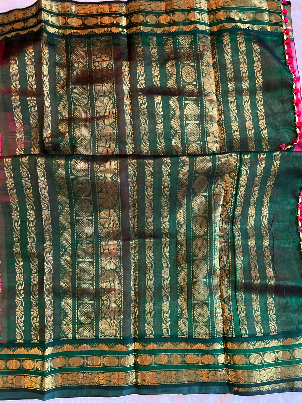 Fusia Pink/bottle green SECO Kanjeevaram pure Silk cotton Handloom Saree With Stitched Blouse