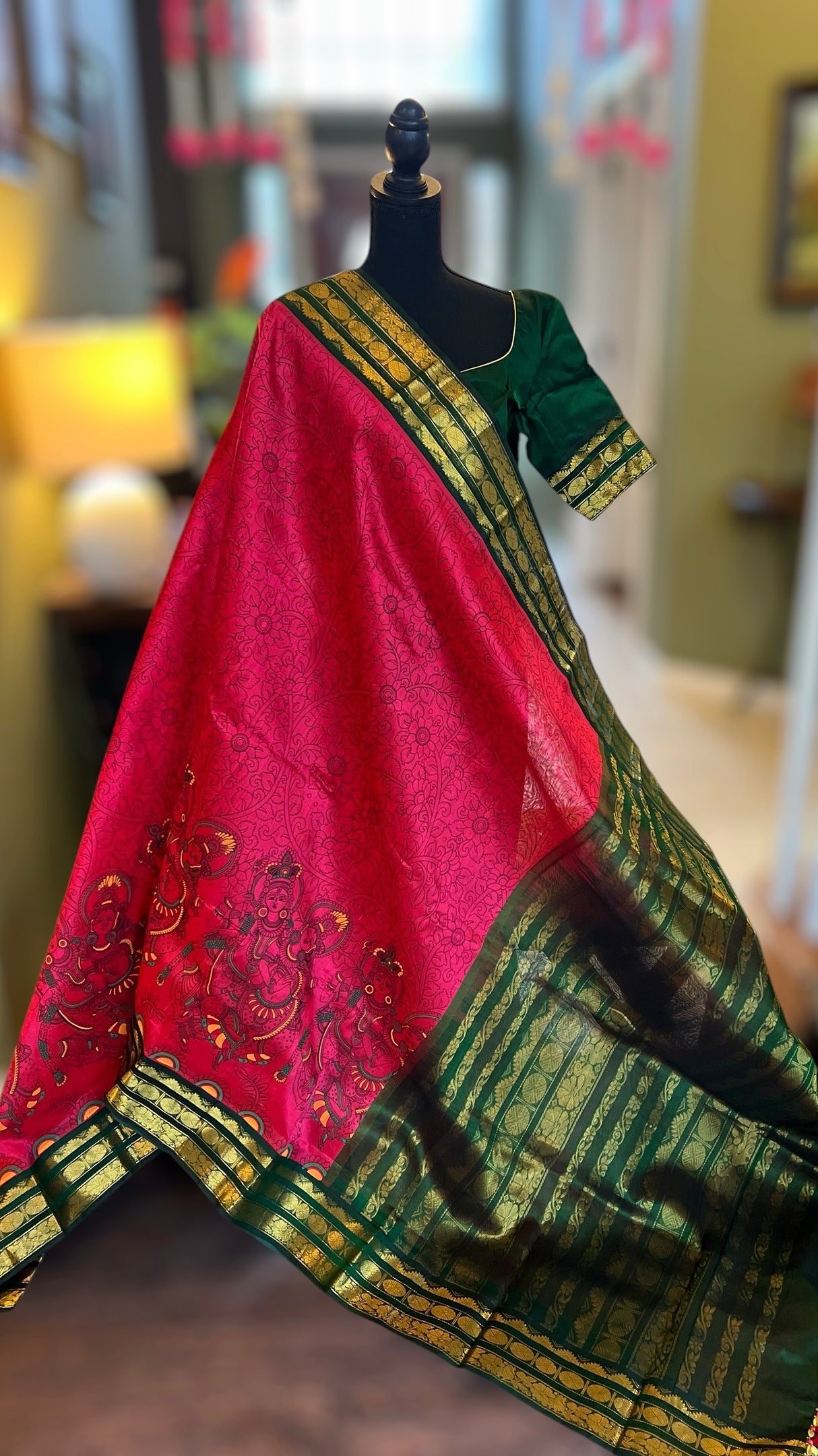 Fusia Pink/bottle green SECO Kanjeevaram pure Silk cotton Handloom Saree With Stitched Blouse