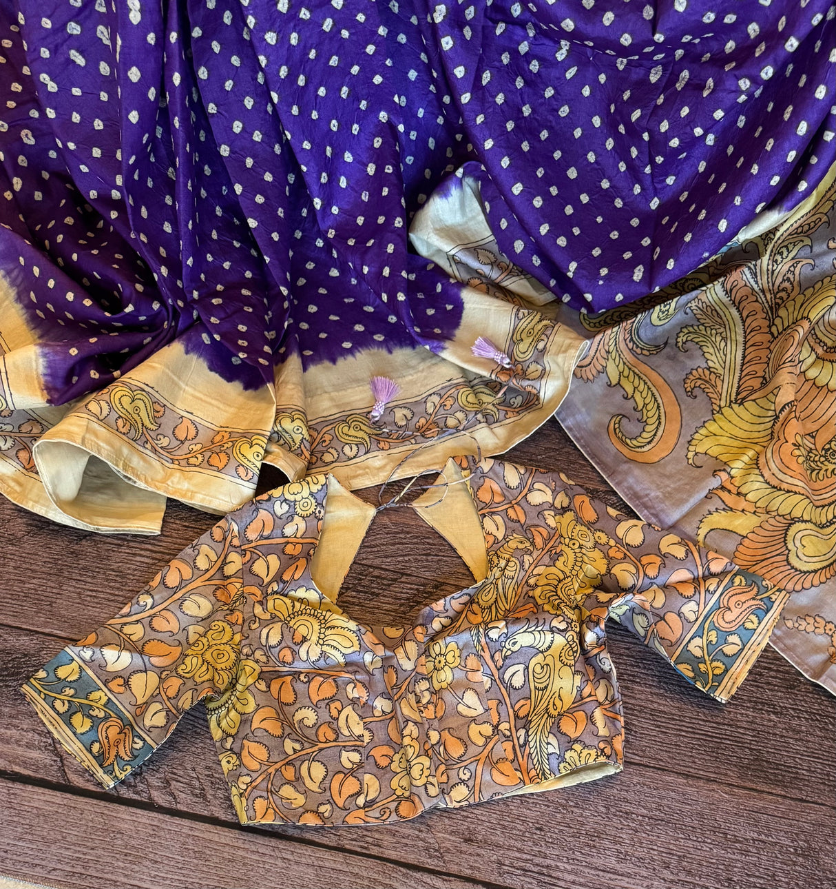 Rai Bandhej with Pen Kalamkari on Gachi Tussar