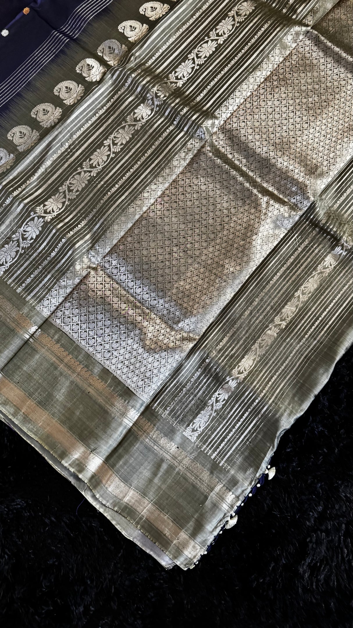 Dark Blue/Grey Gadwal Handloom Pure Silk