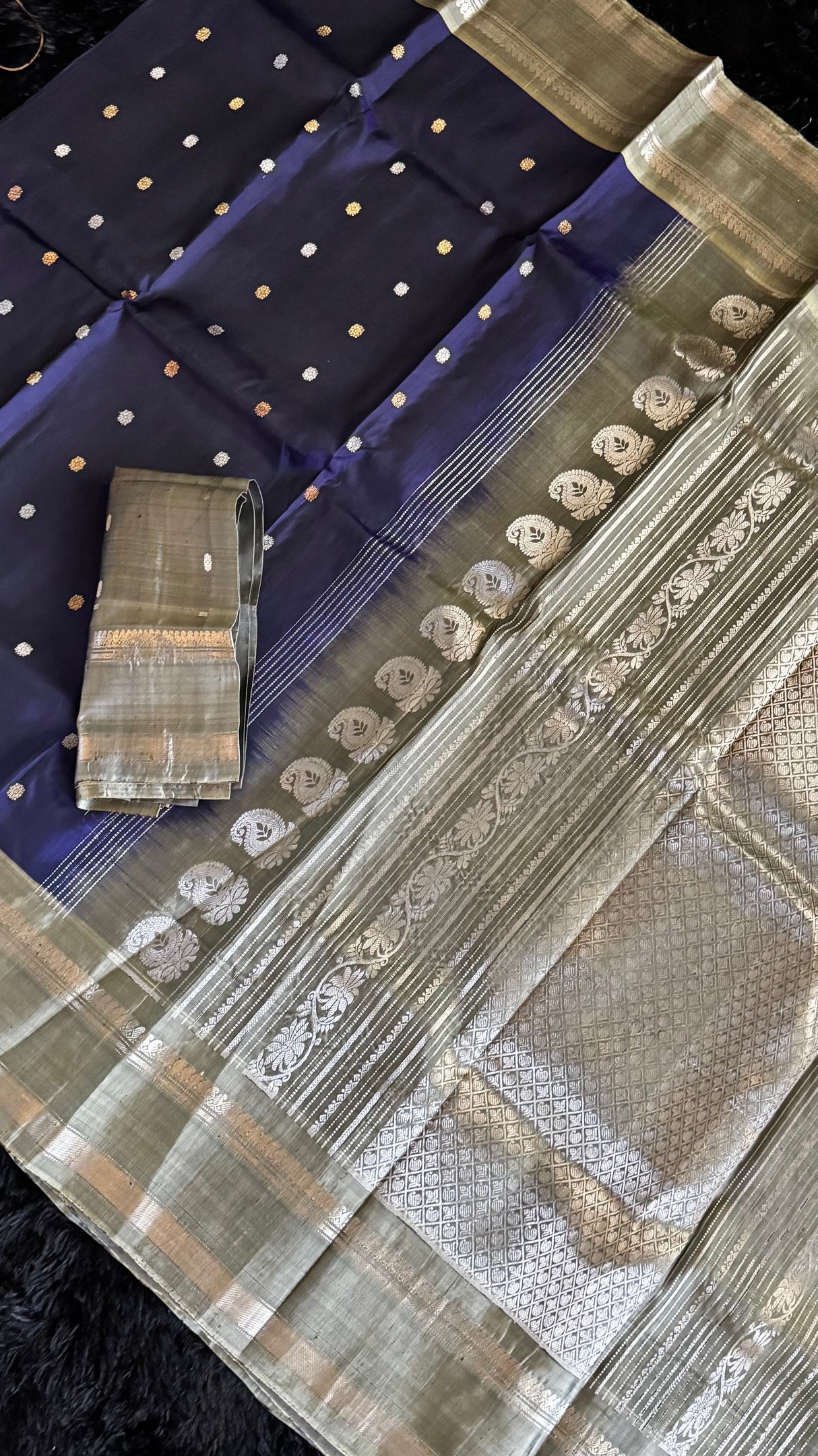 Dark Blue/Grey Gadwal Handloom Pure Silk