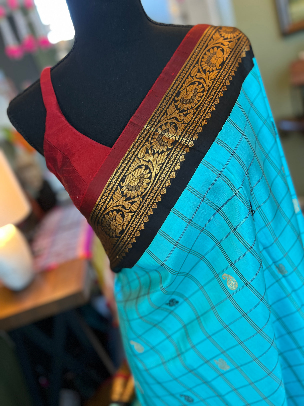 Electric Blue with Black combo Gadwal Handloom Pure Silk