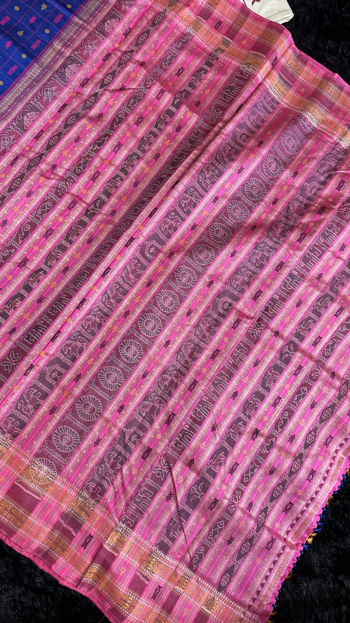 Sambalpuri Double Ikkat Hazaar butti Royal Blue Hot Pink