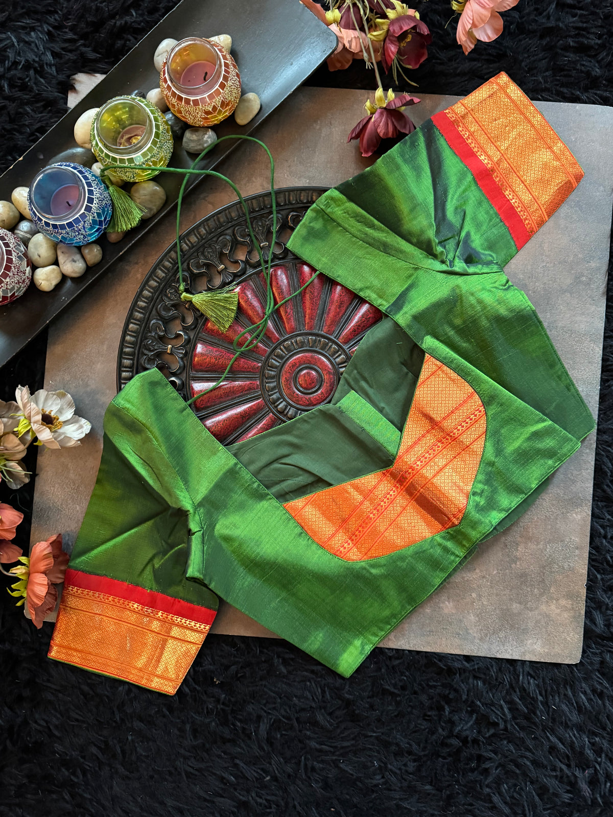 Green Red Maharani Paithani Handloom Pure Silk
