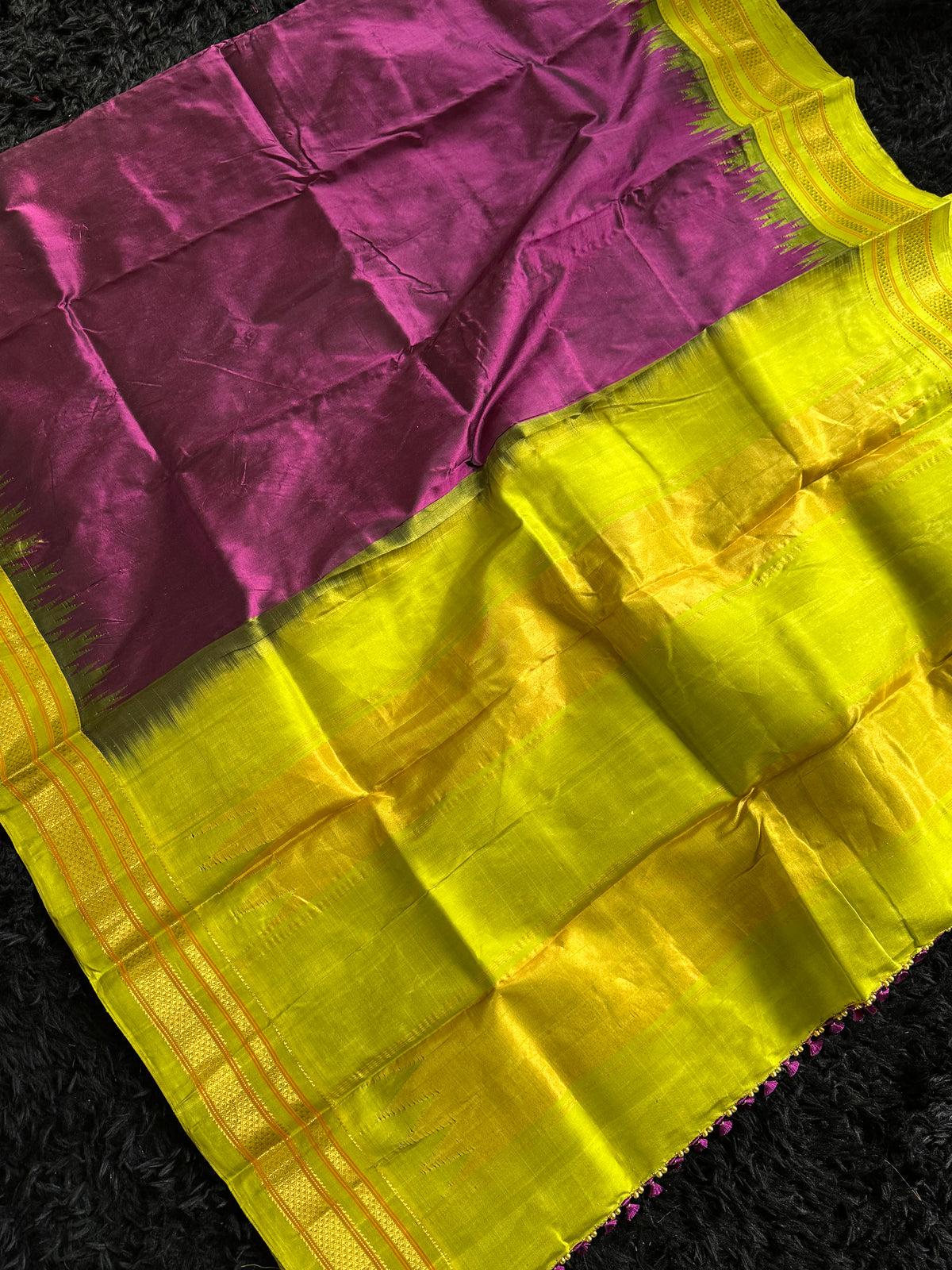 Wine Chartreuse Ilkal Pure Silk