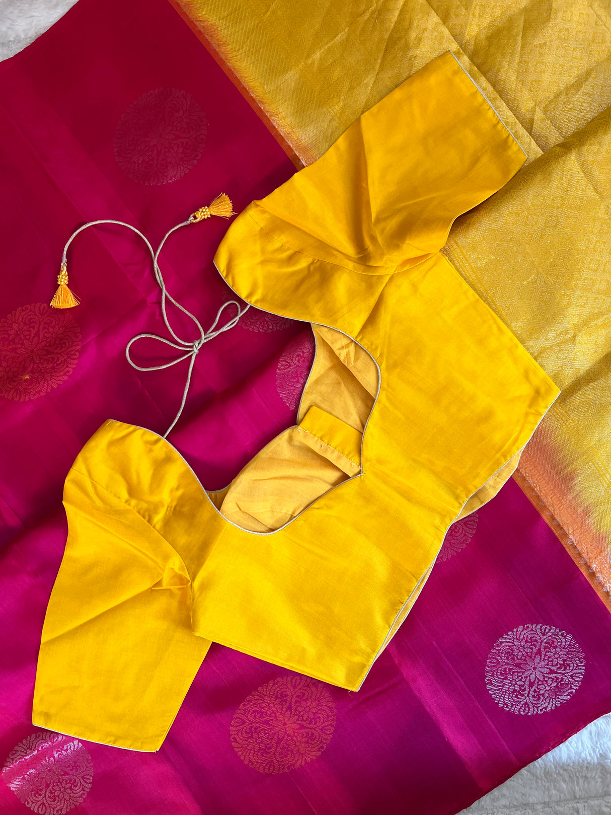Rani Pink Yellow Kanchi Soft SIlk borderless