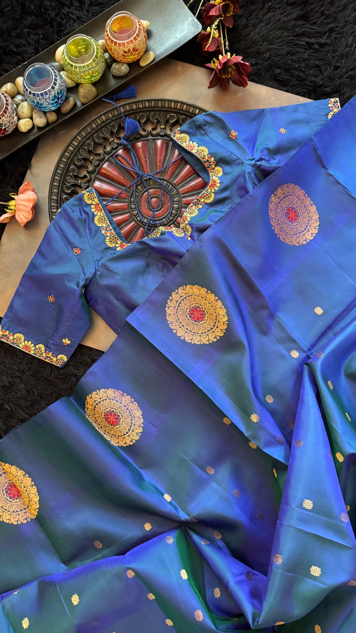 Peacock Blue Maharani Paithani Handloom Pure Silk With Pre-Stitched Blouse