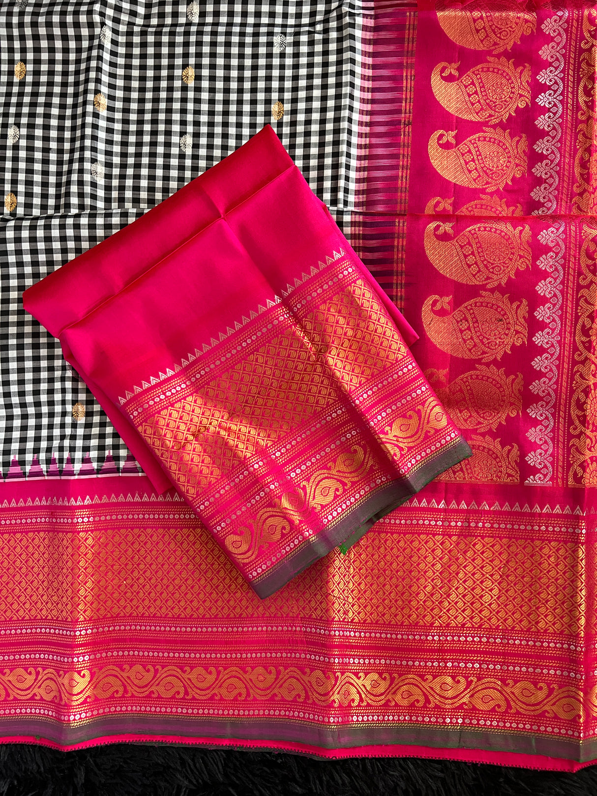 Gadwal handloom Pure Silk