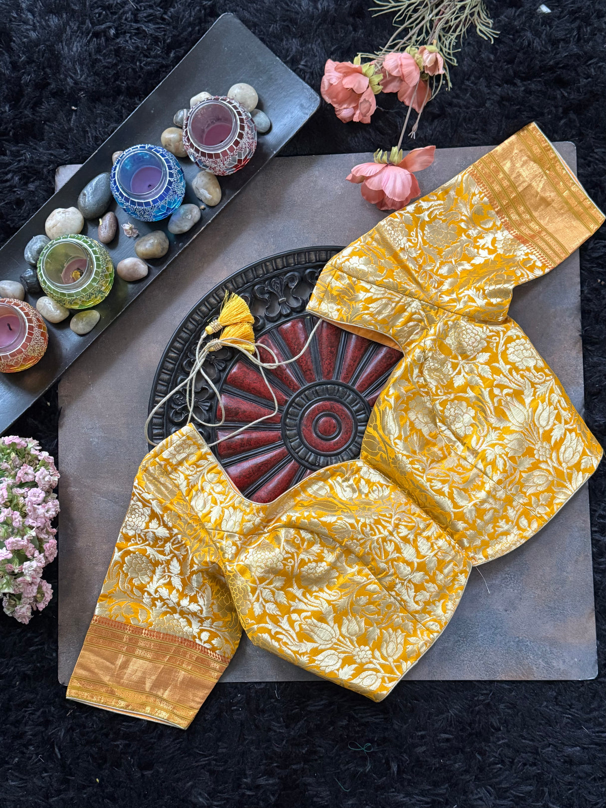 Yellow Jaal Brocade With Narali Style Gold Zari Border 38
