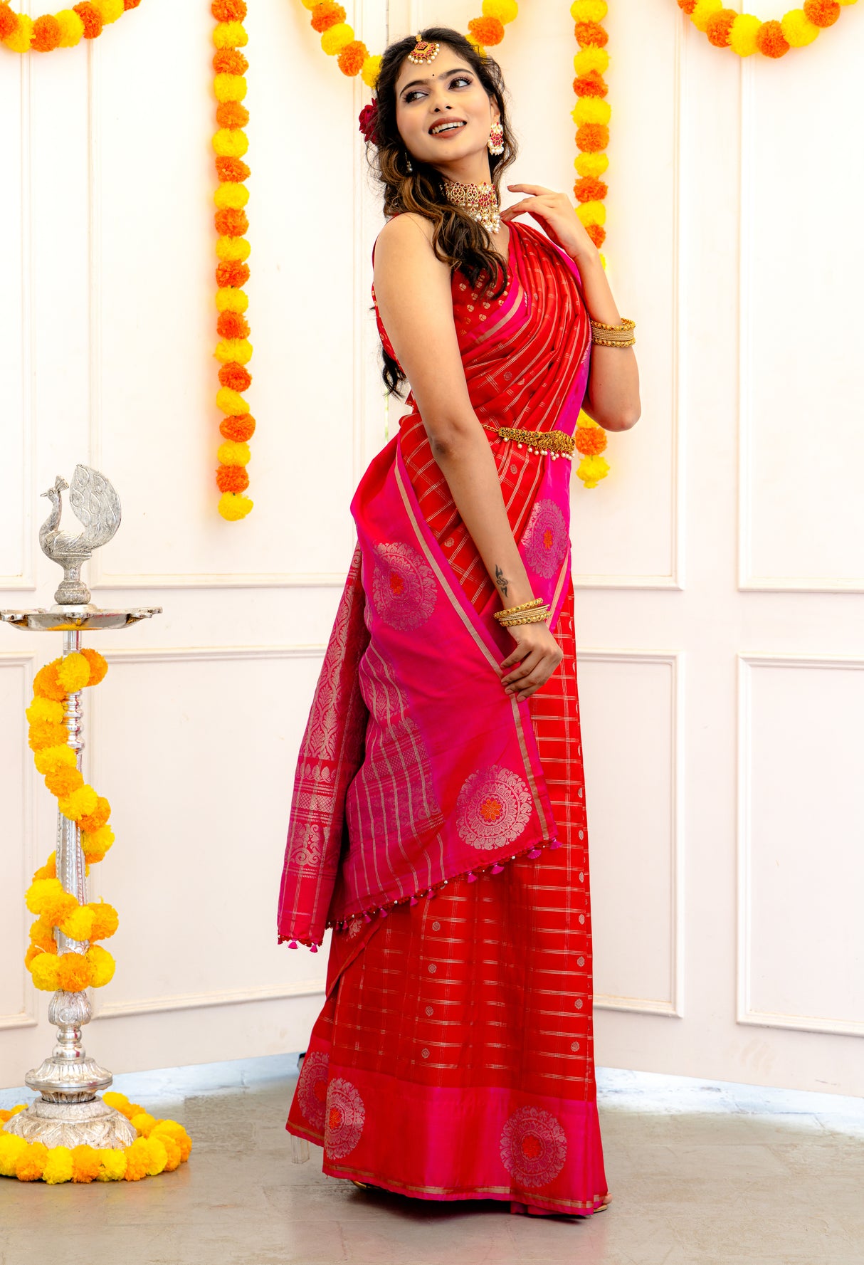 Gadwal Handloom Pure Silk Chilli Red Pink Combo AUS