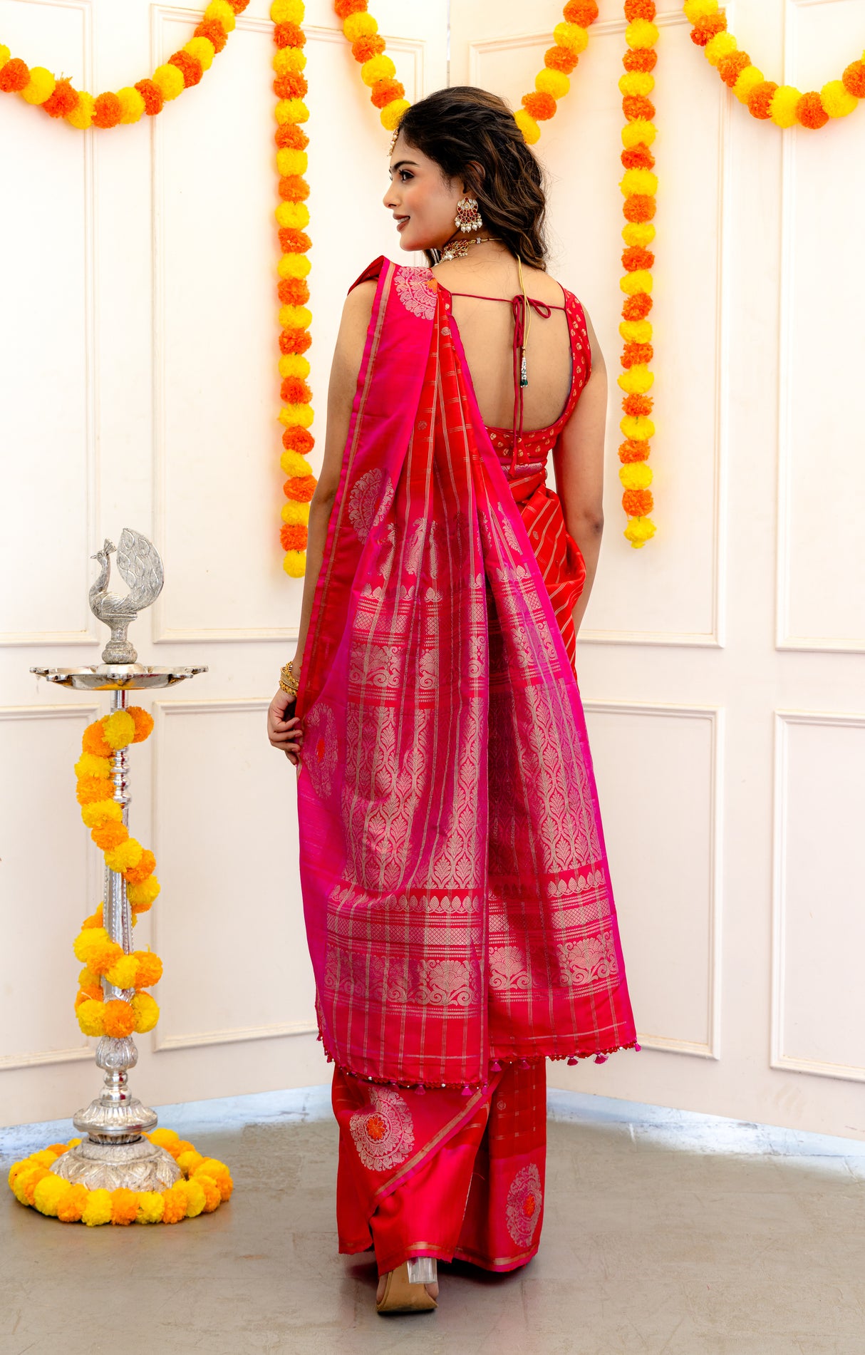 Gadwal Handloom Pure Silk Chilli Red Pink Combo AUS