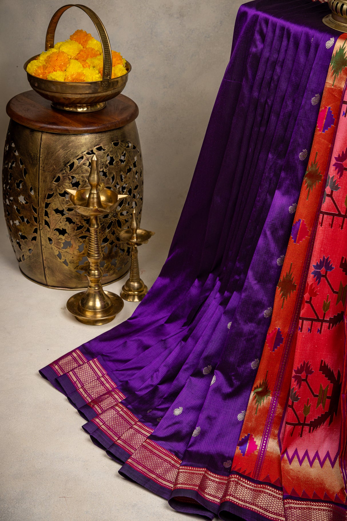 Yeola Paithani Naarali Border Handloom Pure Silk Purple Hot pink 