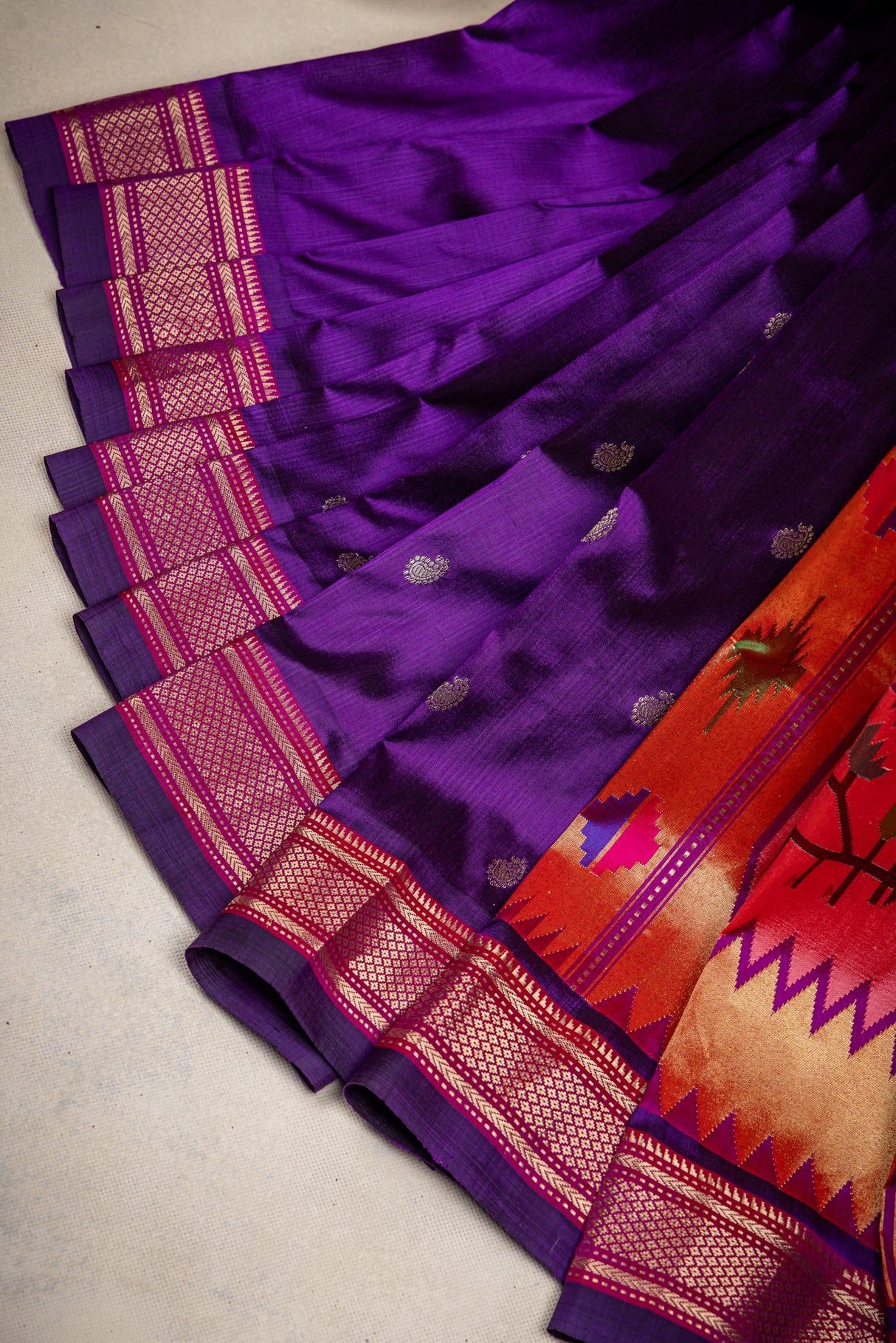 Yeola Paithani Naarali Border Handloom Pure Silk Purple Hot pink 