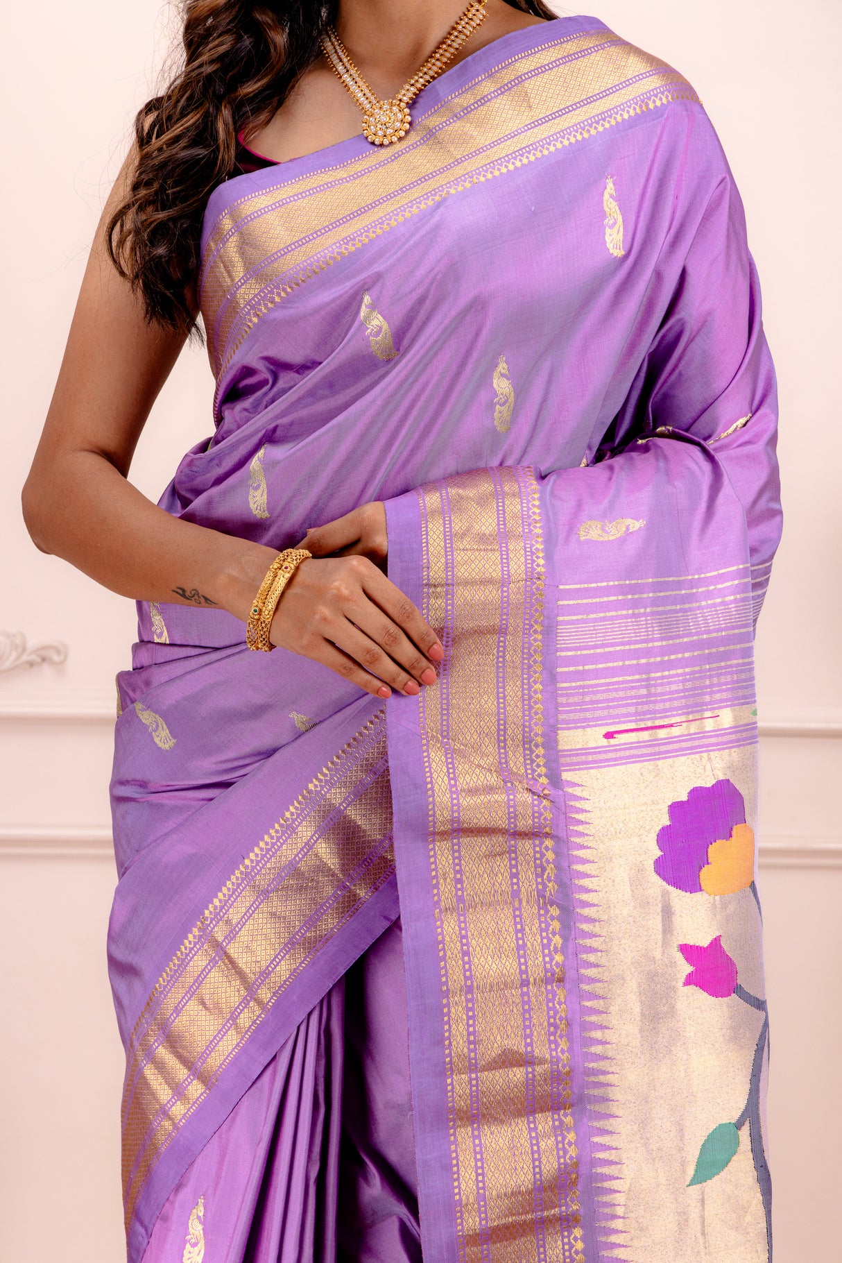 Yeola Paithani Naarali Border Handloom Pure Silk With Pre-Stitched Blouse AUS