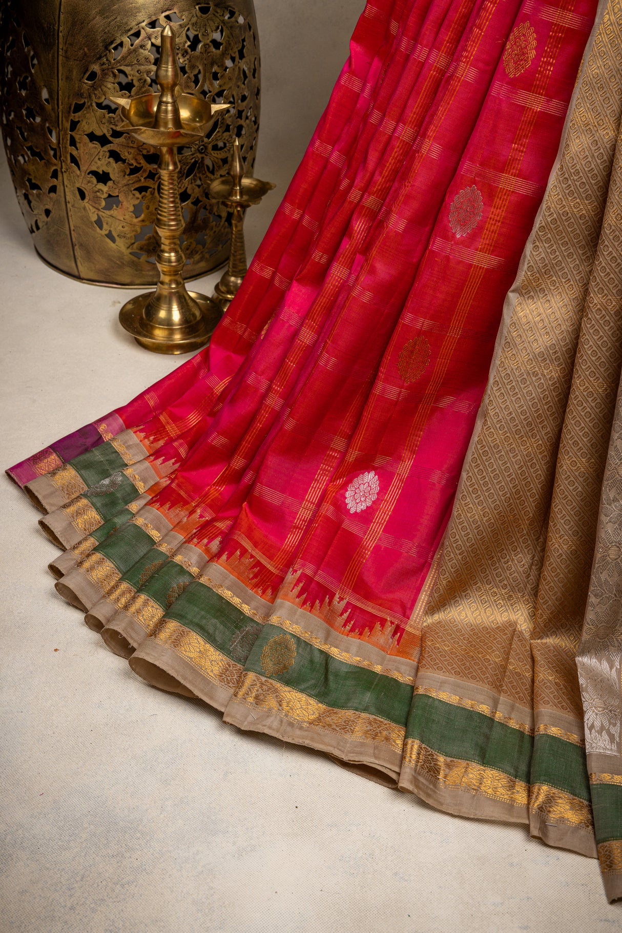 Gadwal handloom Pure Silk saree