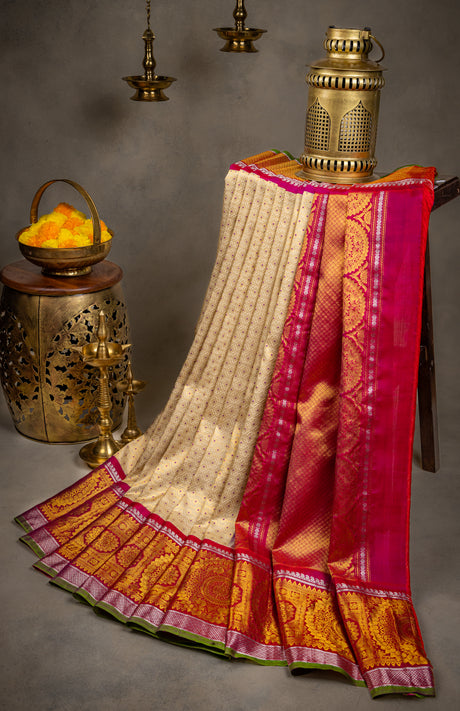 Gadwal handloom Pure Silk