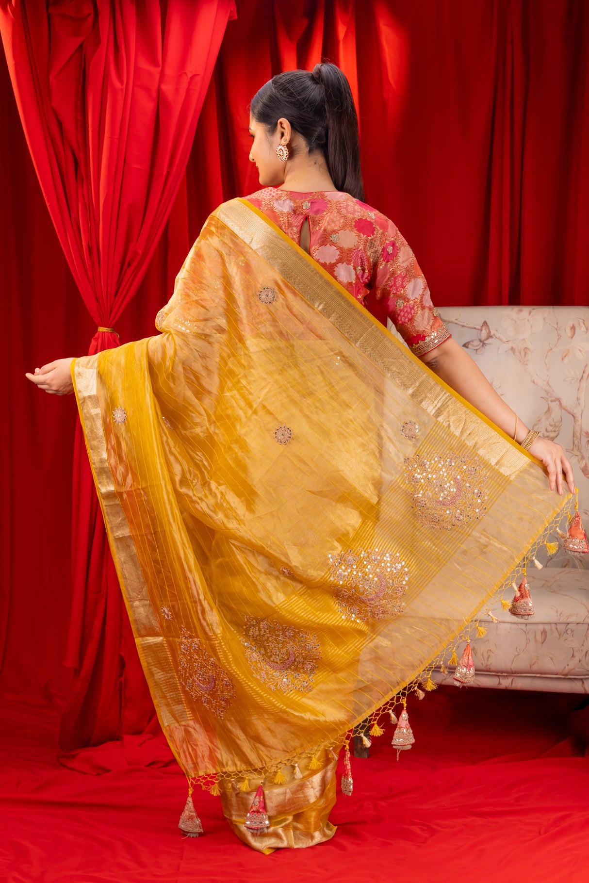 Gadwal Handloom Pure Silk saree