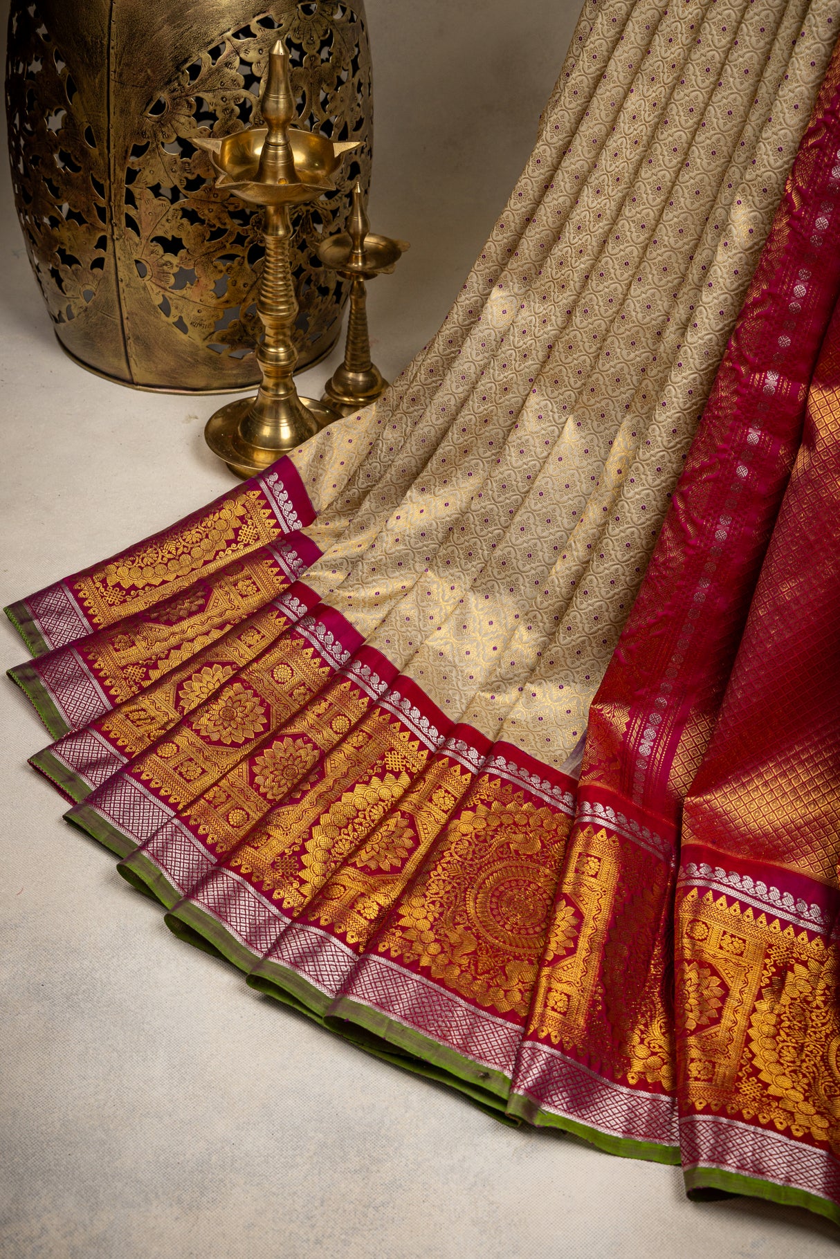 Gadwal handloom Pure Silk