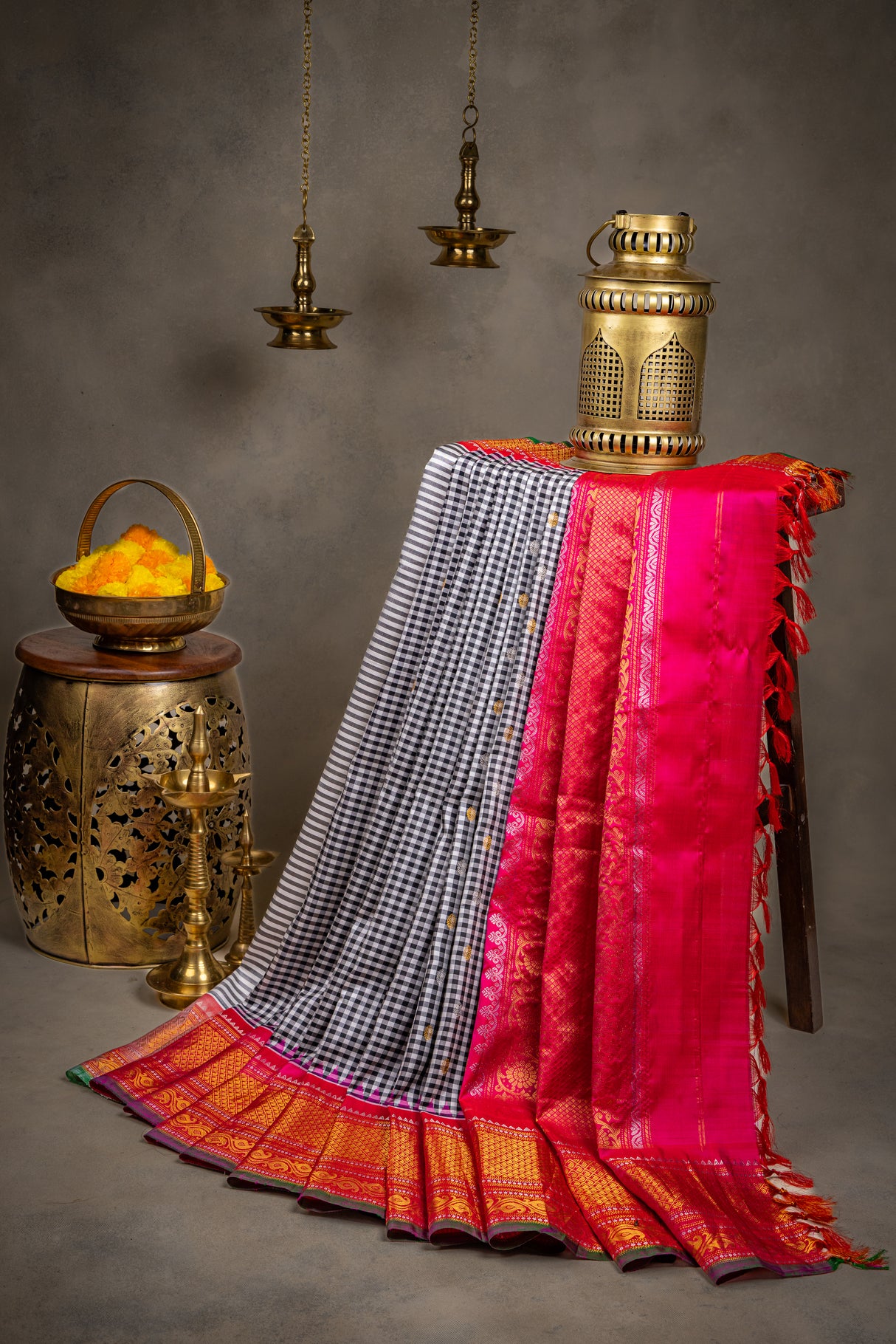 Gadwal handloom Pure Silk