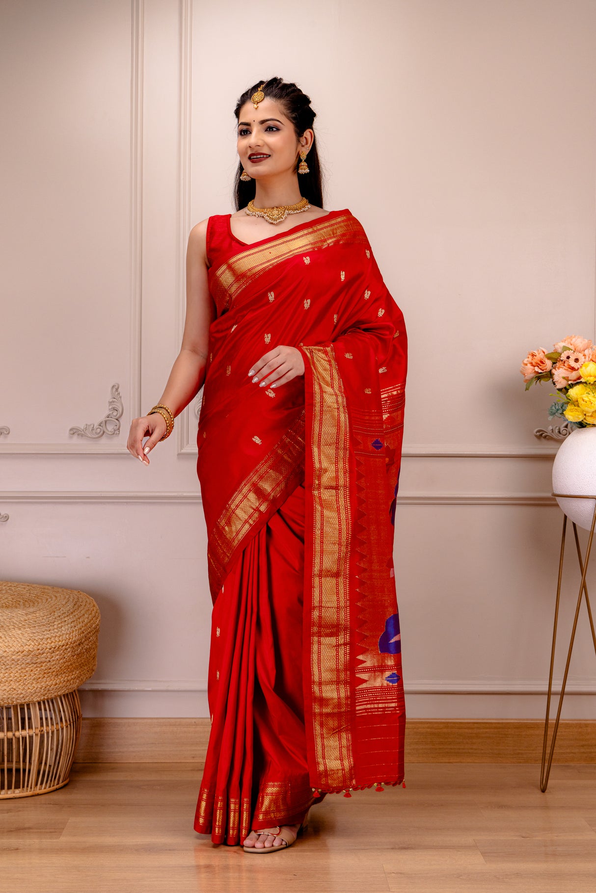 Yeola Paithani Naarali Border Handloom Pure Silk Red AUS