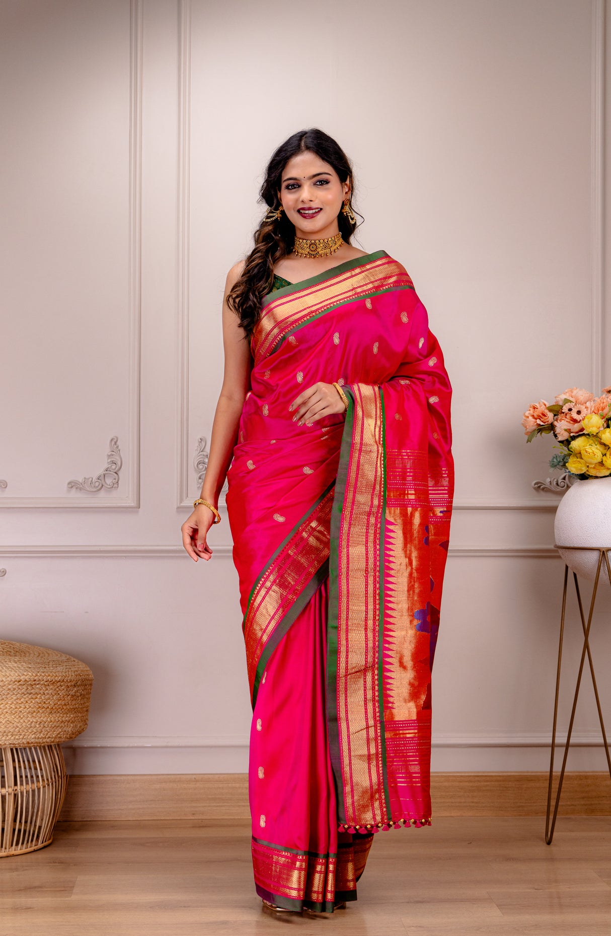 Yeola Paithani Naarali Border Handloom Pure Silk BLR