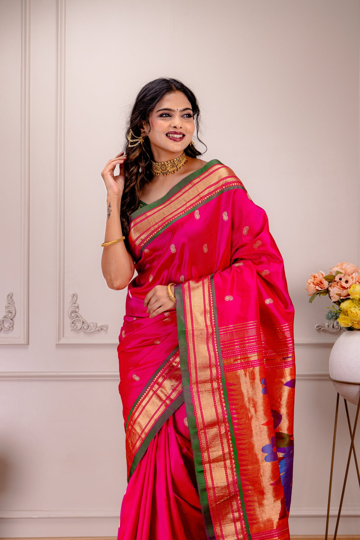 Yeola Paithani Naarali Border Handloom Pure Silk BLR