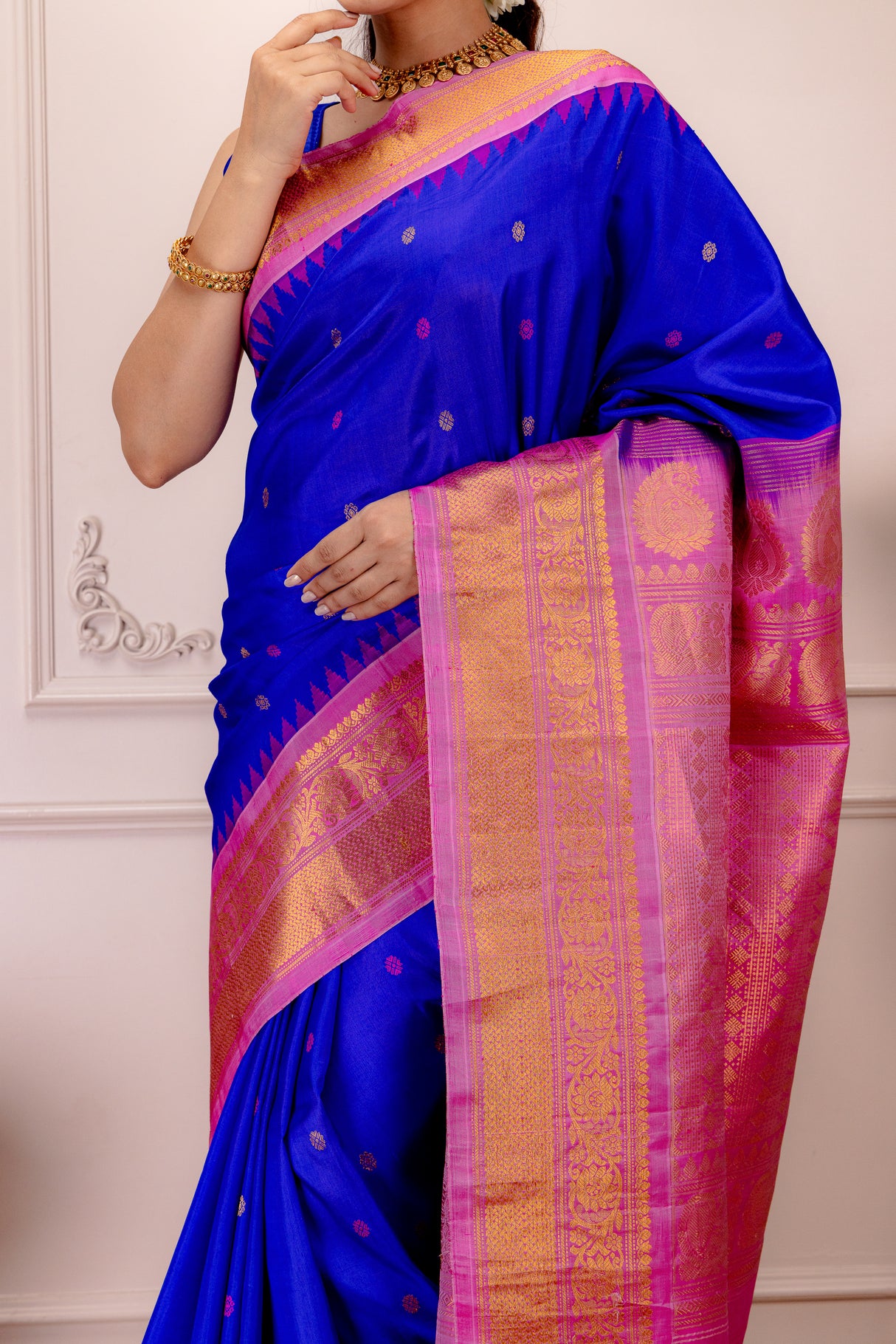 Gadwal Handloom Pure Silk With Pre-Stitched Blouse AUS