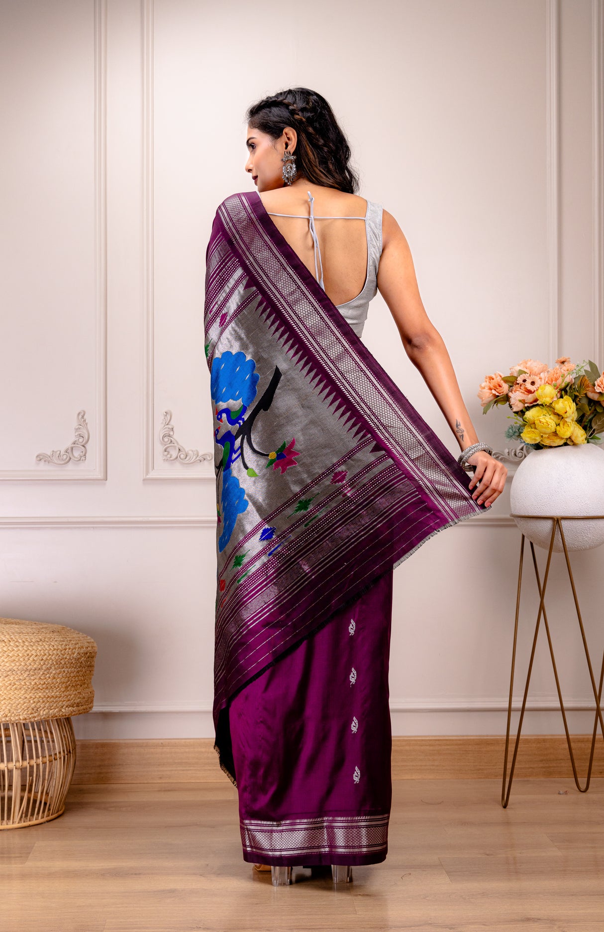 Yeola Paithani Naarali Border Silver Zari Handloom Pure Silk With Pre-Stitched Blouse AUS