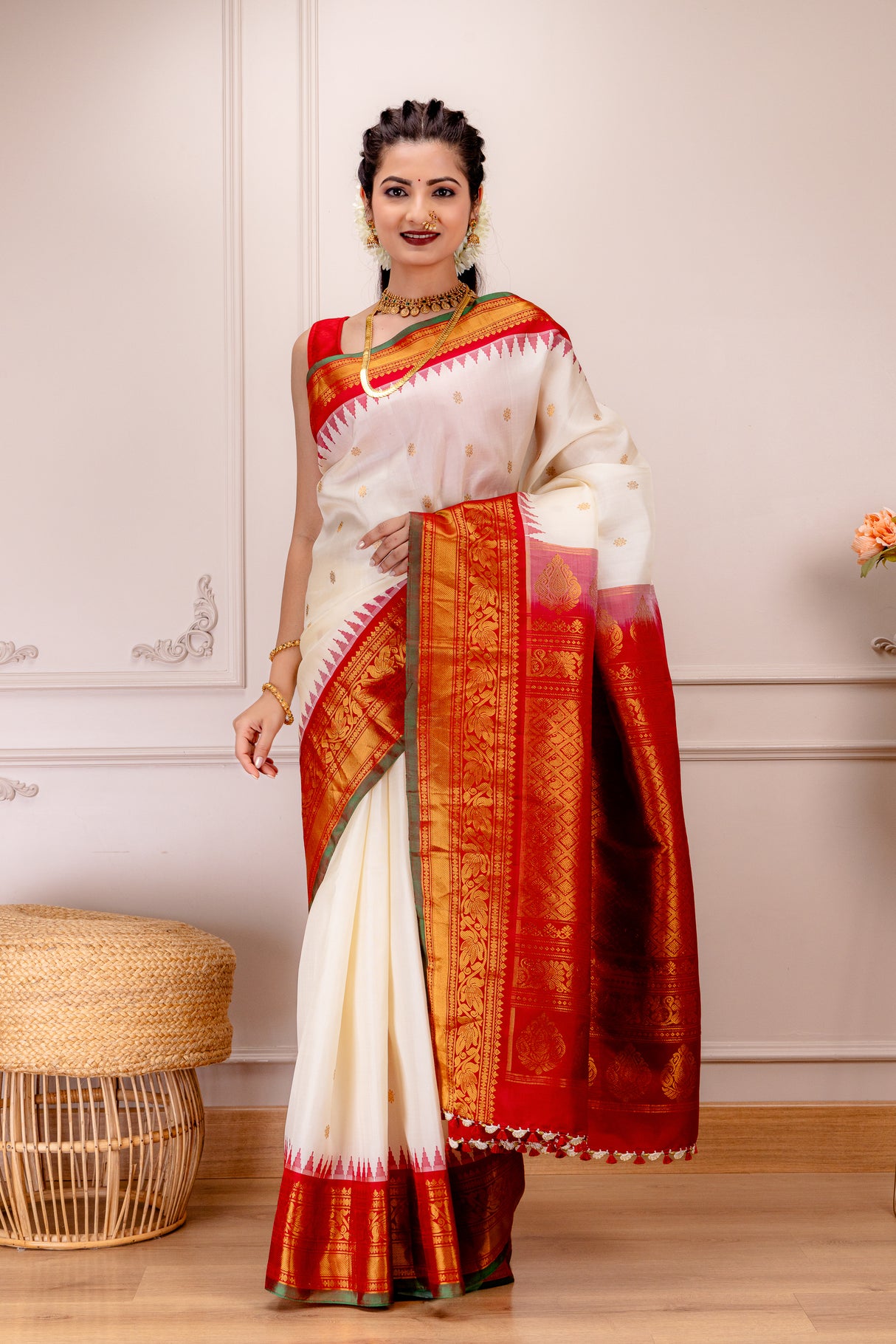 USA Gadwal Handloom Pure Silk cream with red combo 57