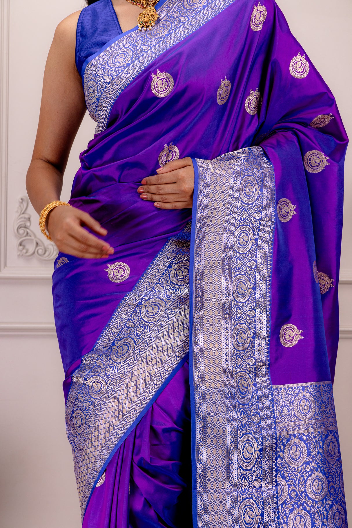 Banarasi Katan Silk Kaduwa Motifs With Pre-Stitched Blouse AUS