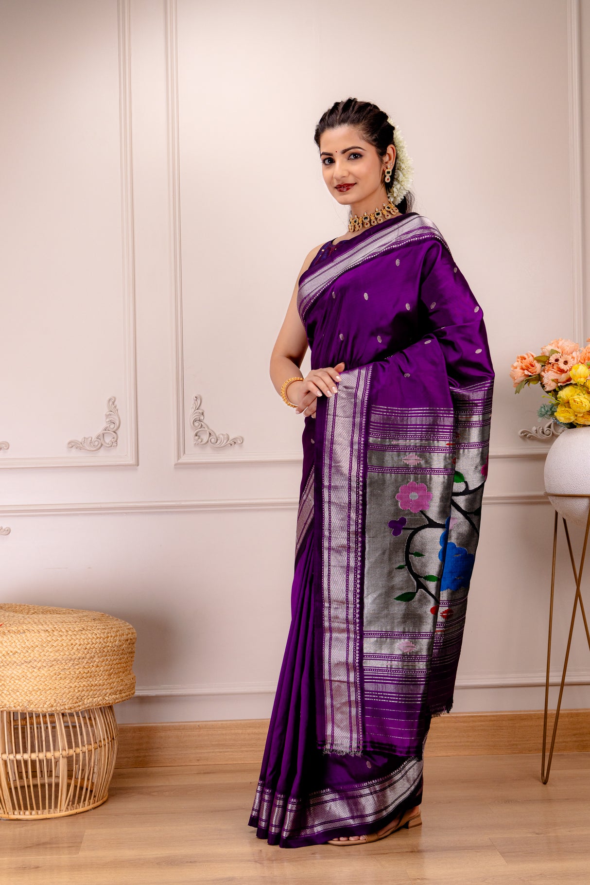 Yeola Paithani Naarali Border Silver Zari Handloom Pure Silk With Pre-Stitched Blouse AUS