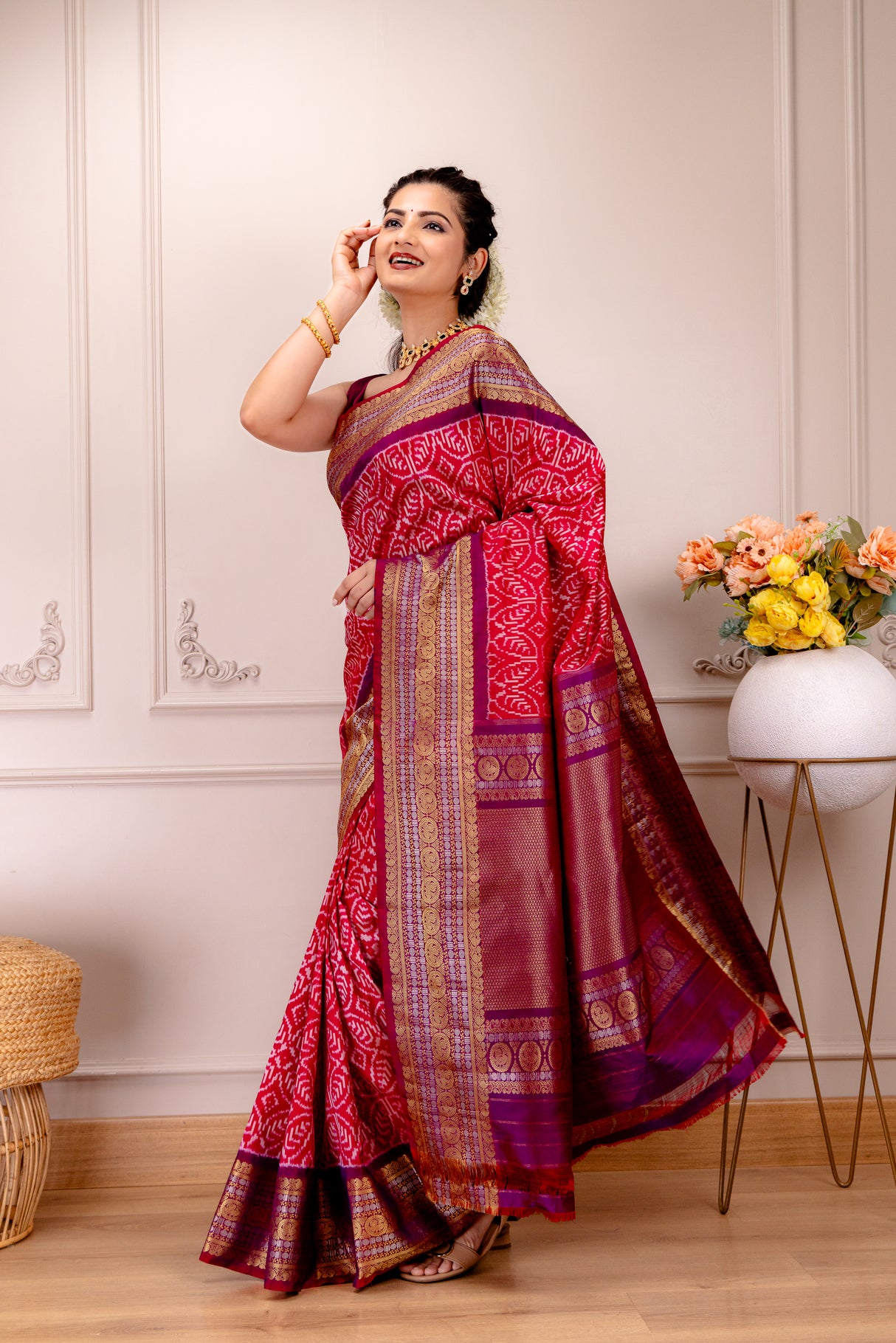 Ikkat Kanchipuram fusion Handloom Pure Silk with pre-Stitched Blouse AUS