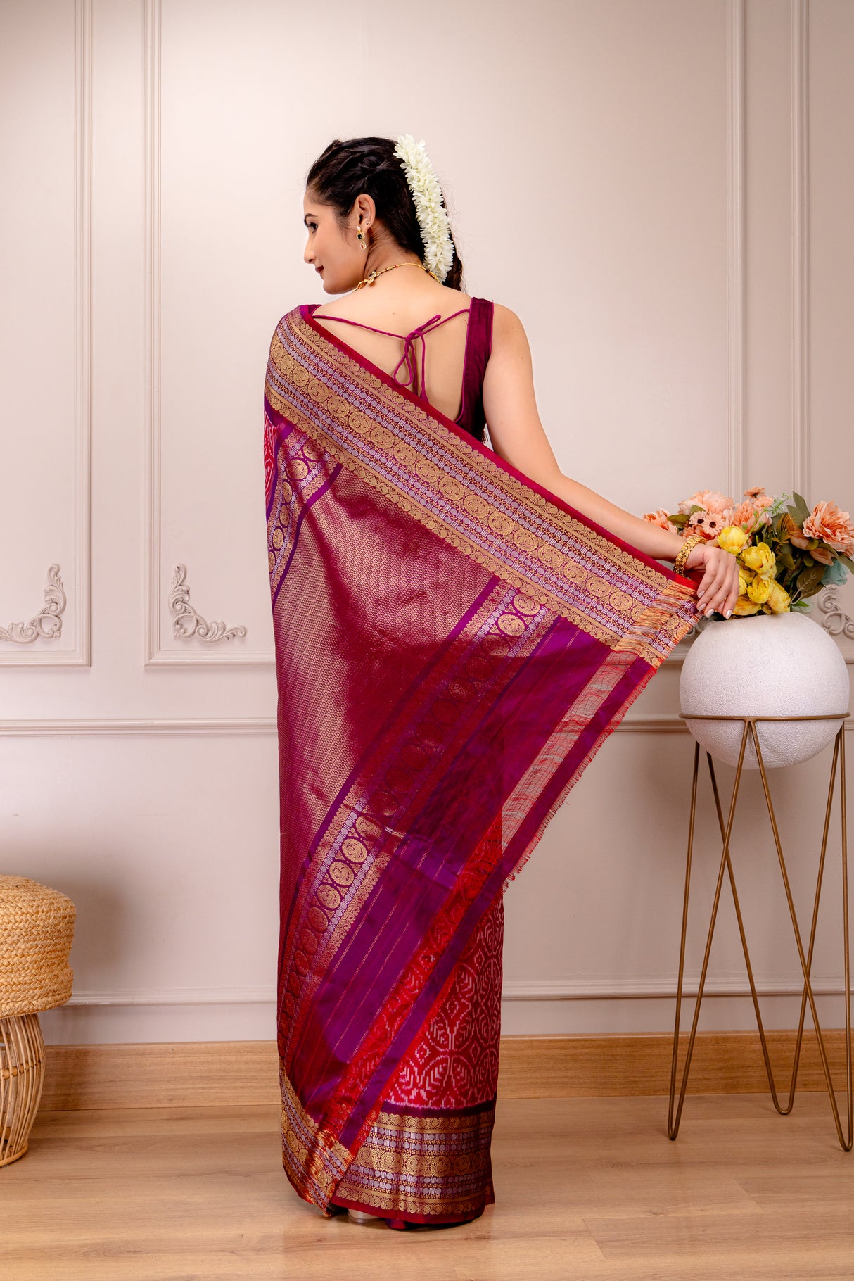 Ikkat Kanchipuram fusion Handloom Pure Silk with pre-Stitched Blouse AUS