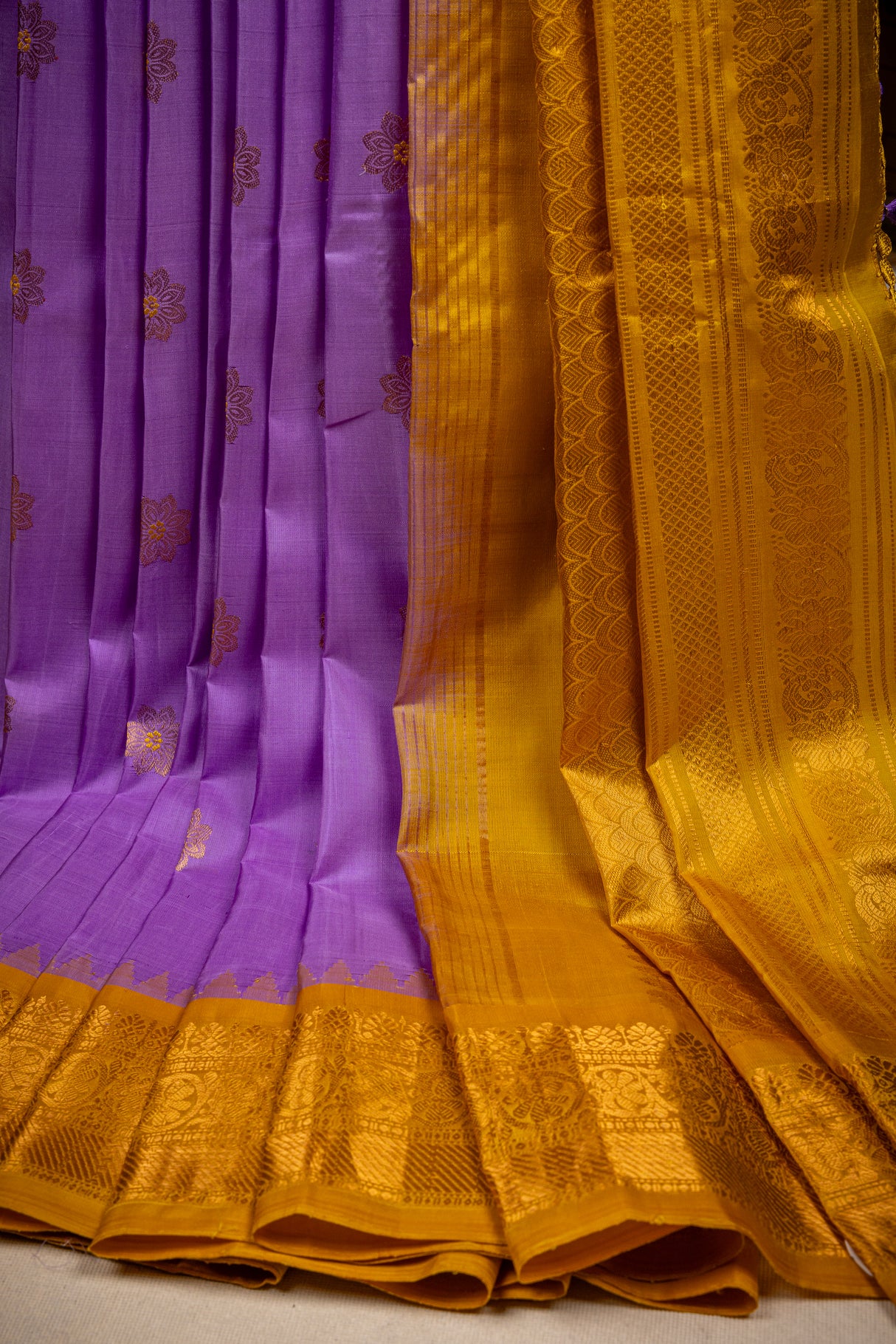 Gadwal handloom Pure Silk saree