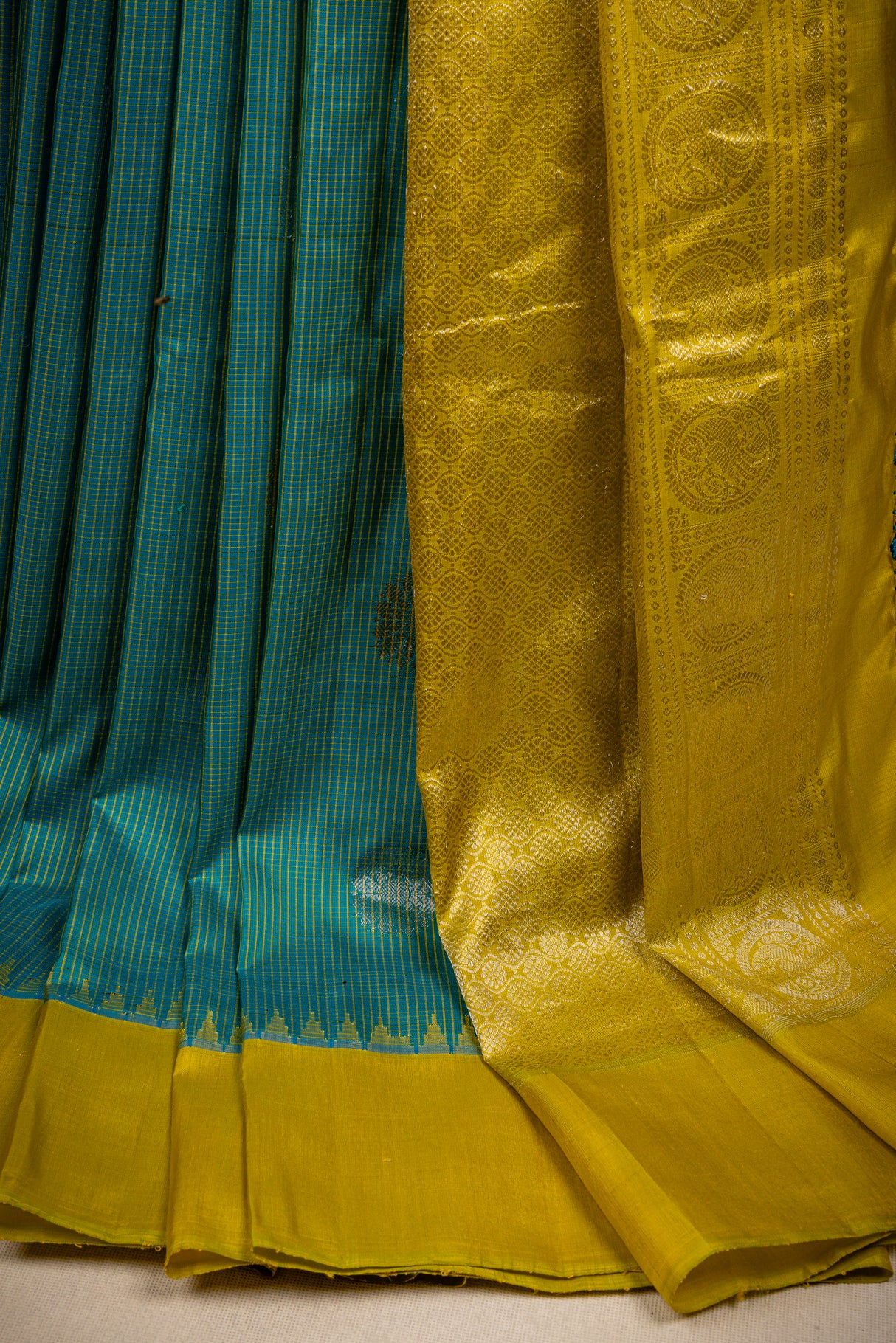 Gadwal handloom Pure Silk