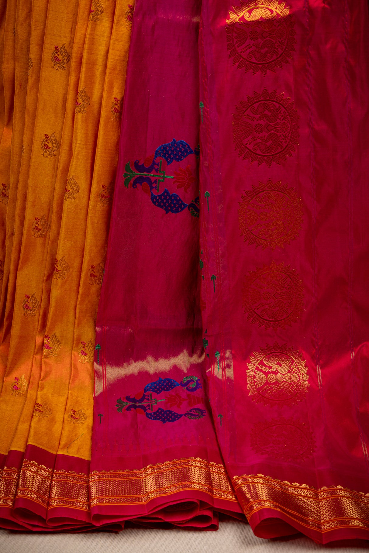 Maharani Paithani Kadiyal handloom Pure Silk 