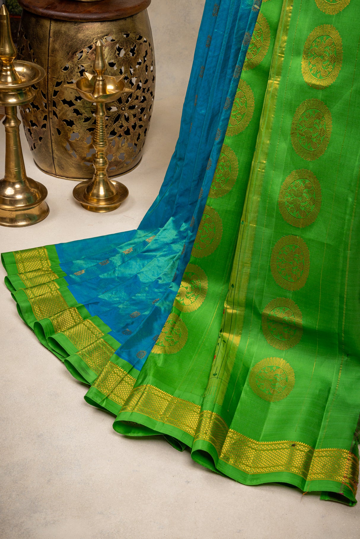 Maharani Paithani kadiyal Handloom Pure Silk