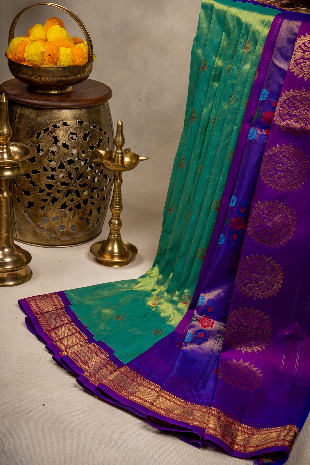 Maharani Paithani kadiyal Handloom Pure Silk