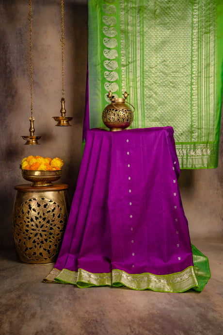 Gadwal Handloom Pure Silk in Silver Zari 