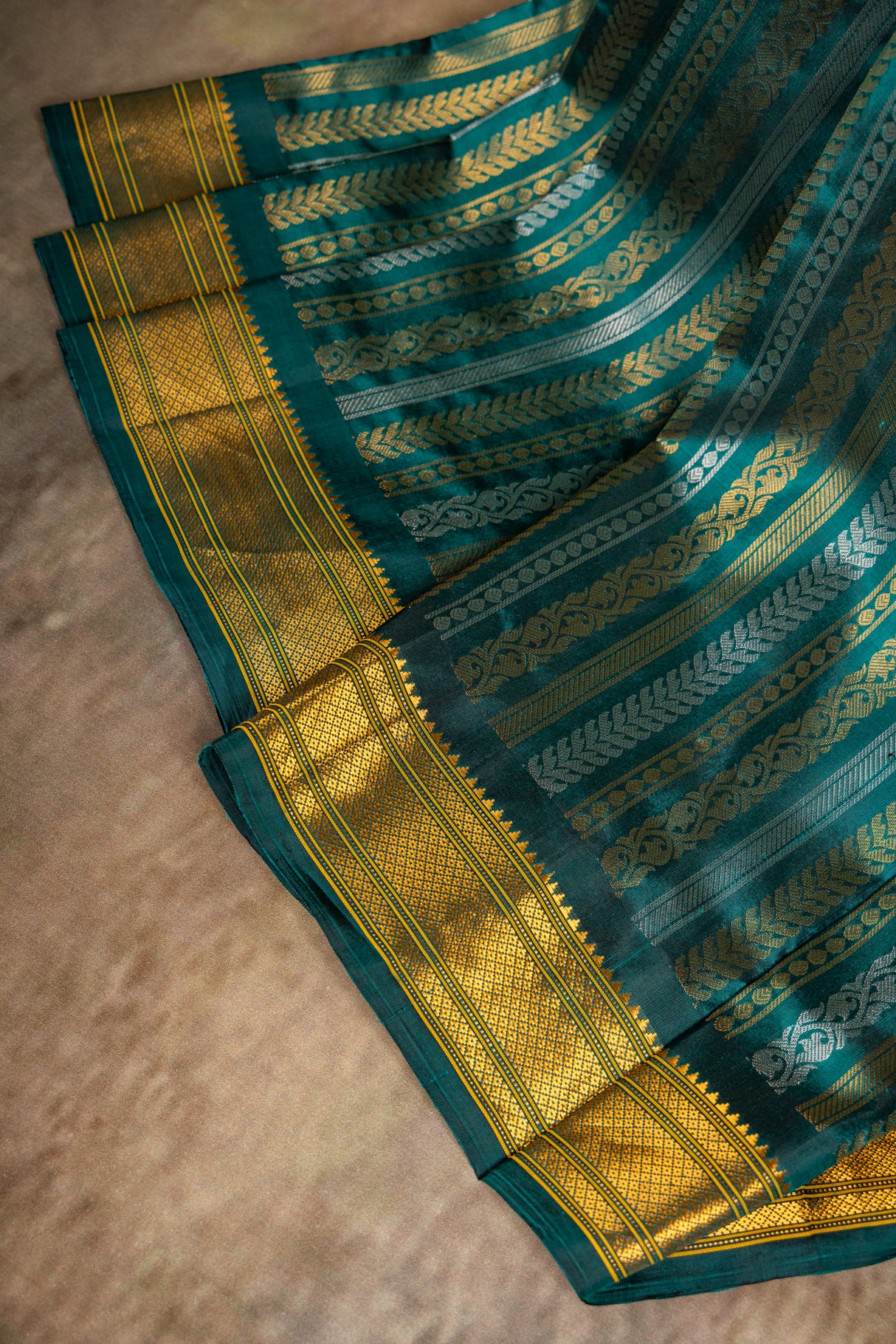 Maharani Paithani Handloom Brocade Pure Silk