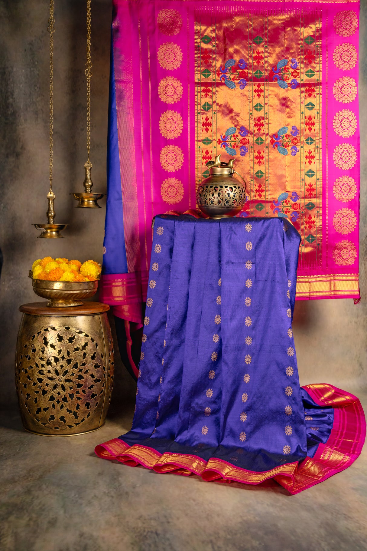 Maharani Paithani Handloom Kadiyal Pure Silk saree pink and blue combo